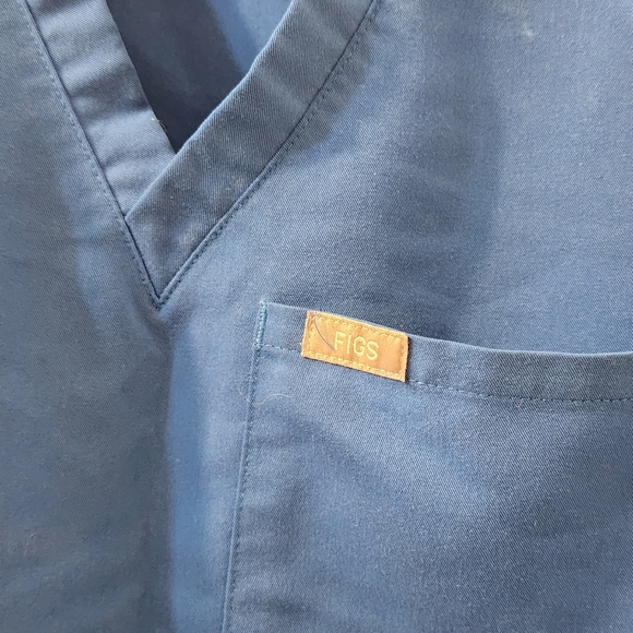 Figs Blue Scrub Set - Picture 2 of 16